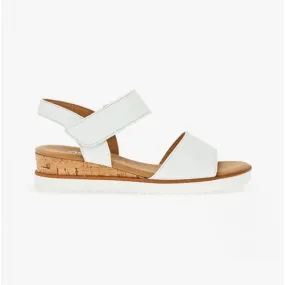 22.750.50 Ladies Raynor Sandals White