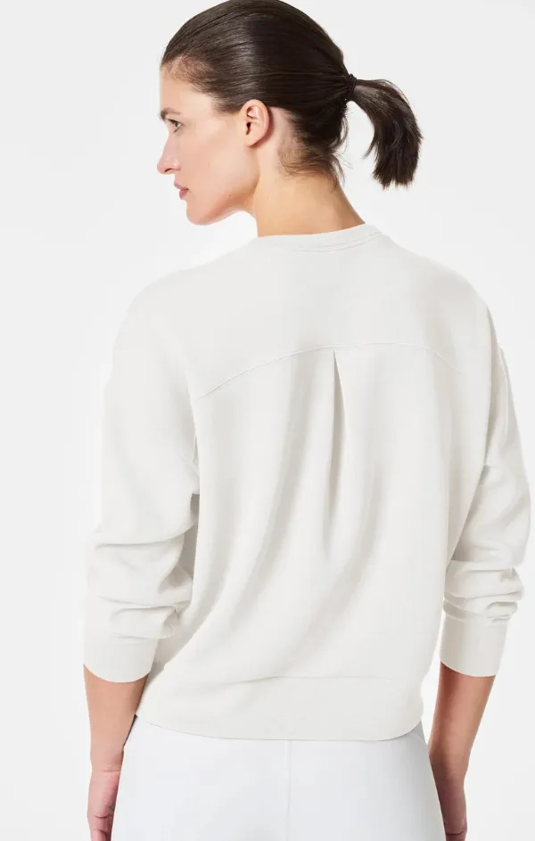 Air Essentials Crew Sweatshirt