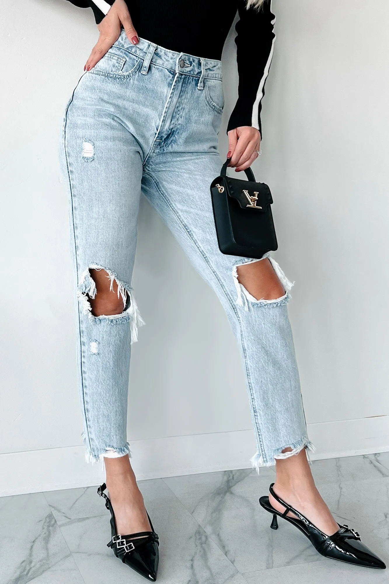 Alaina High Rise Distressed Boyfriend Jeans (Light Denim)