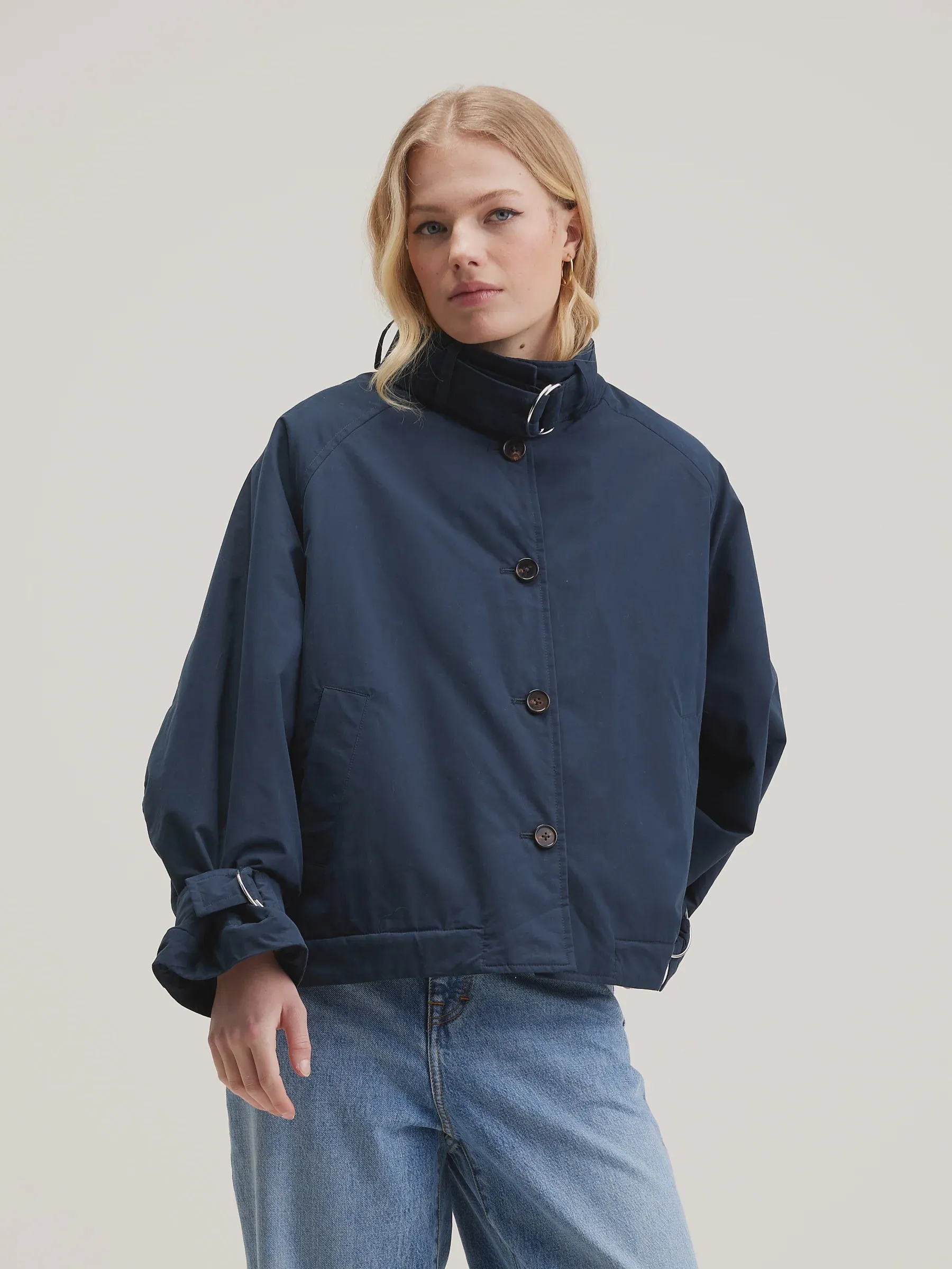 BR Hubble Jacket in Navy