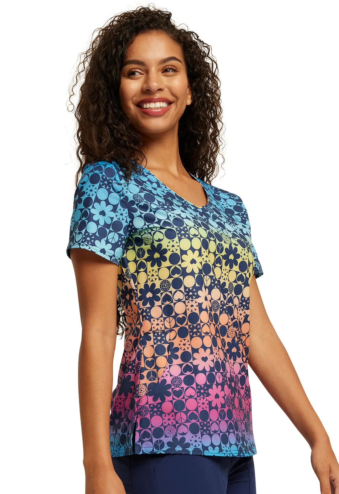 EDS Essentials - Women's V-Neck Print Top