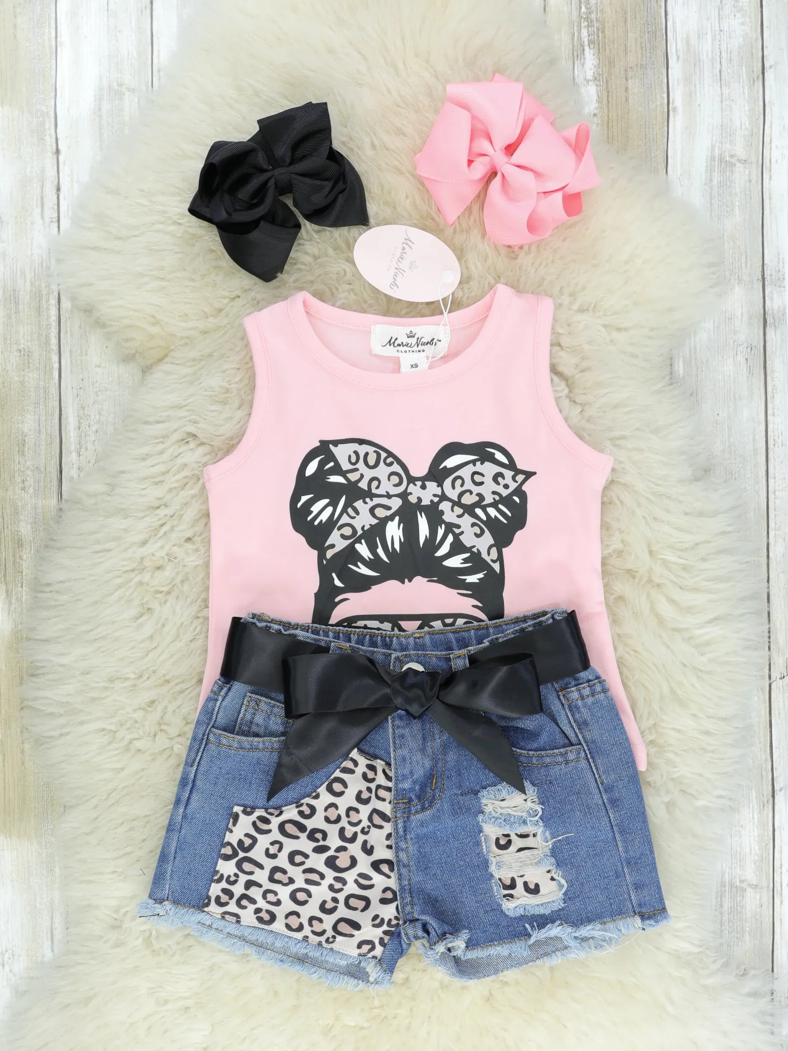 Pink Graphic Tank & Denim Shorts Outfit