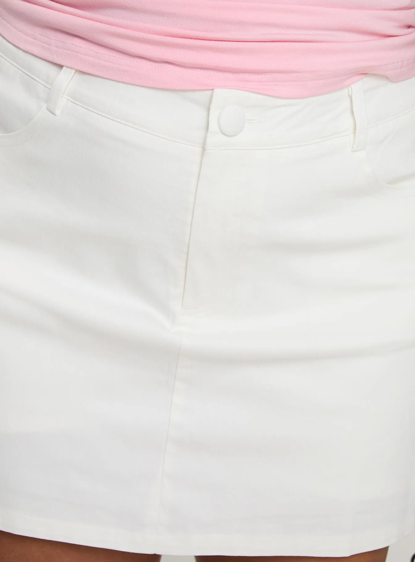 Returna Skort White Curve