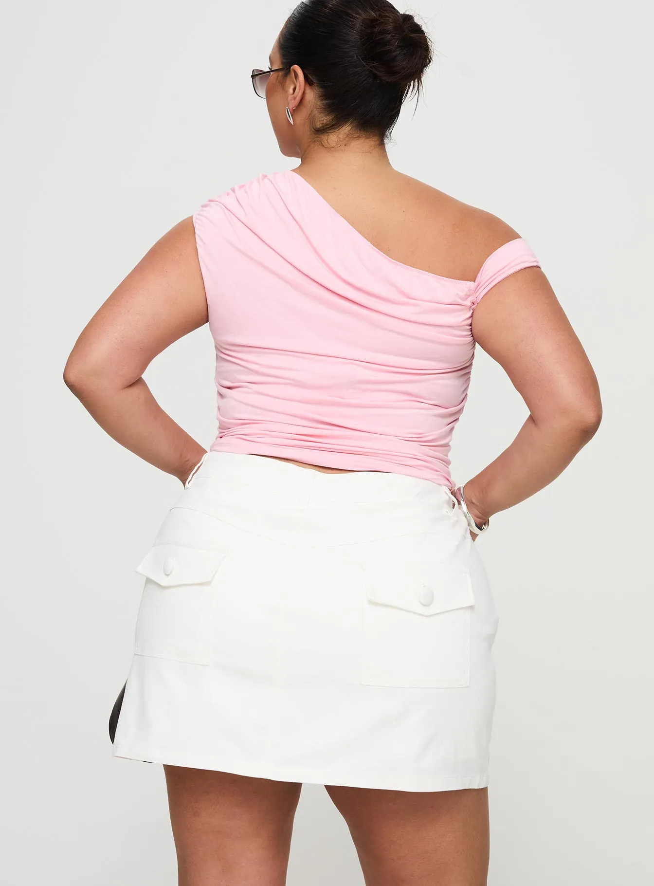 Returna Skort White Curve