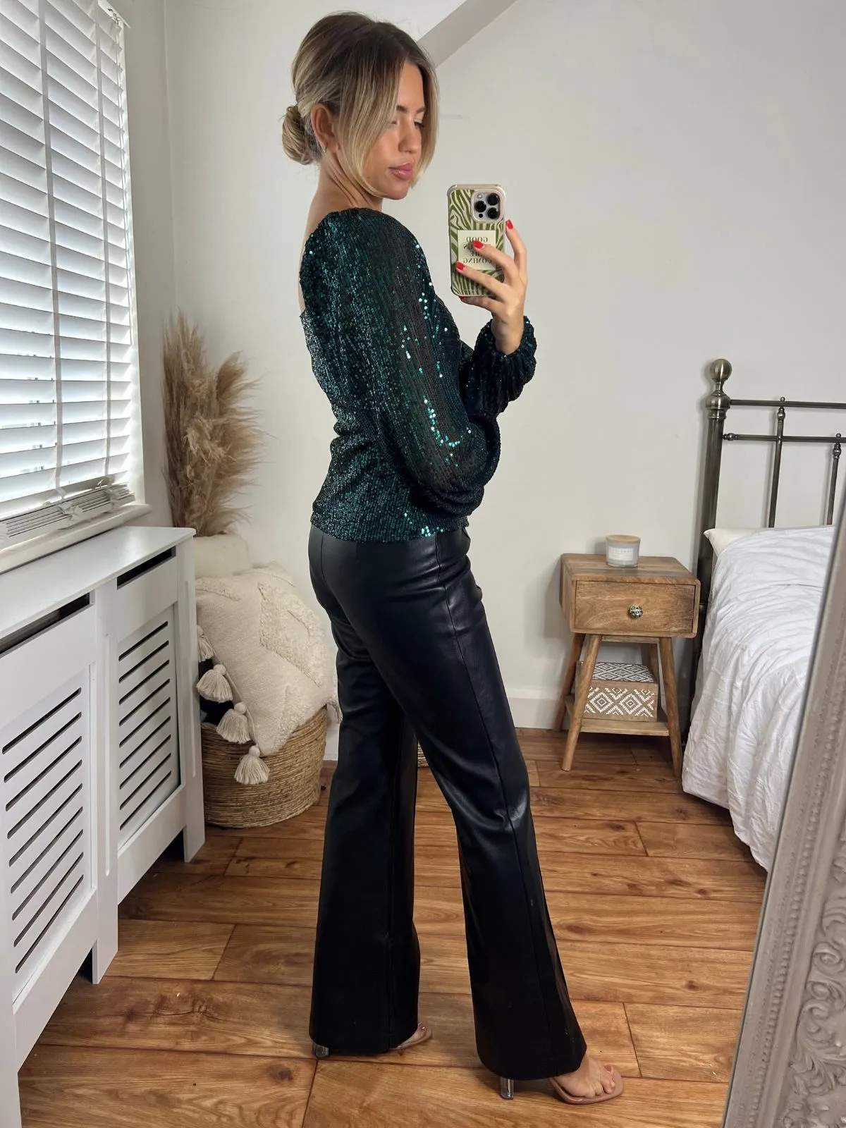 Tabitha Balloon sleeve Top / Green Sequin