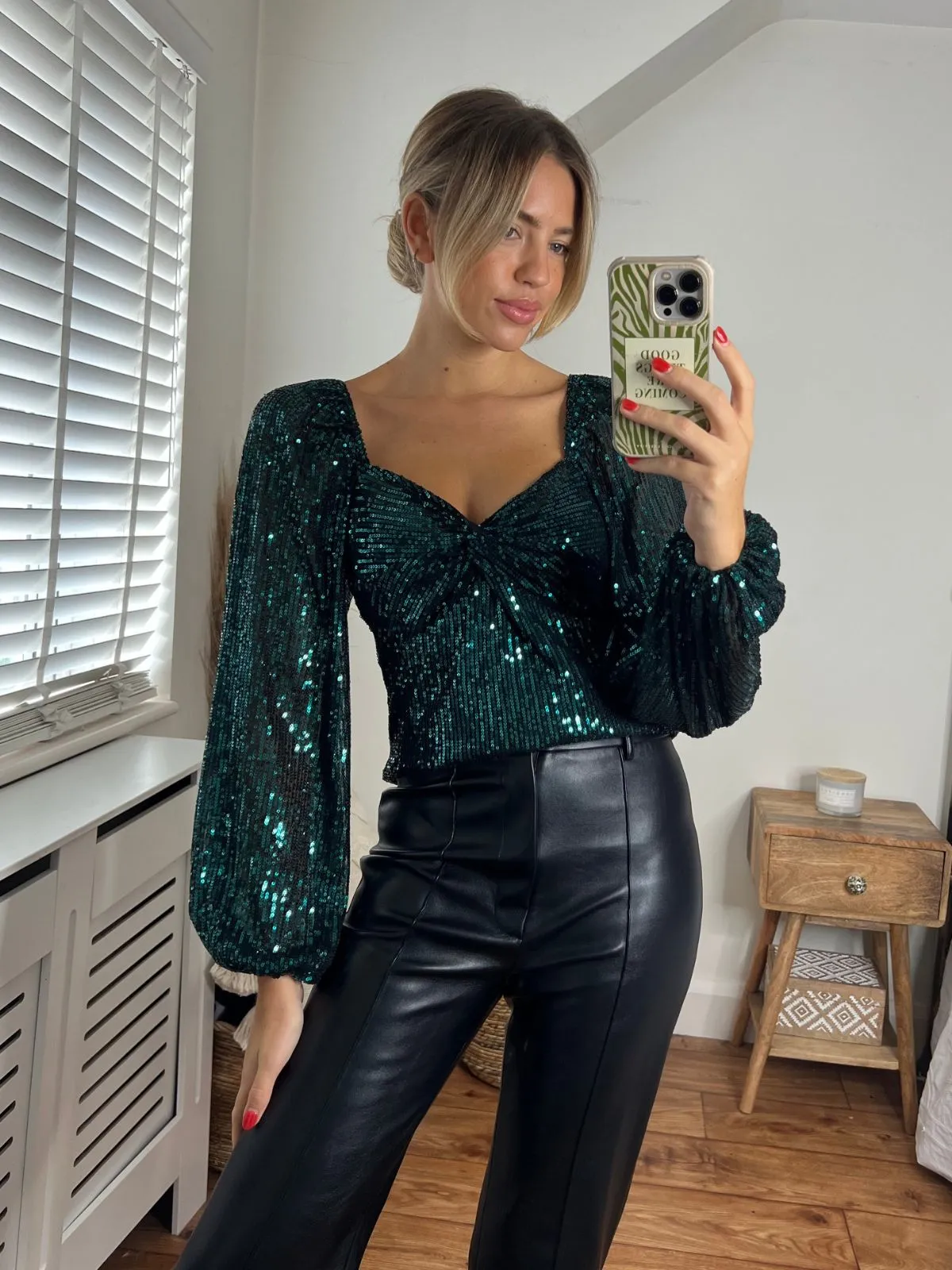 Tabitha Balloon sleeve Top / Green Sequin